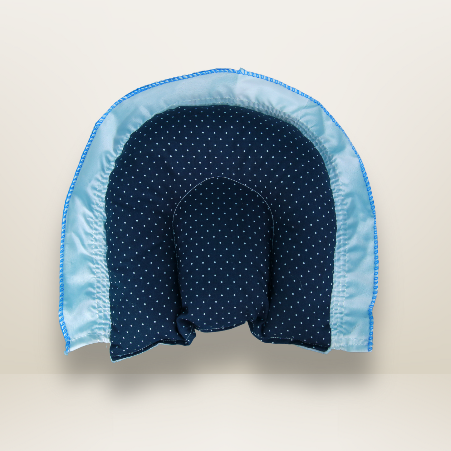 GB Curve U Pillow | Blue